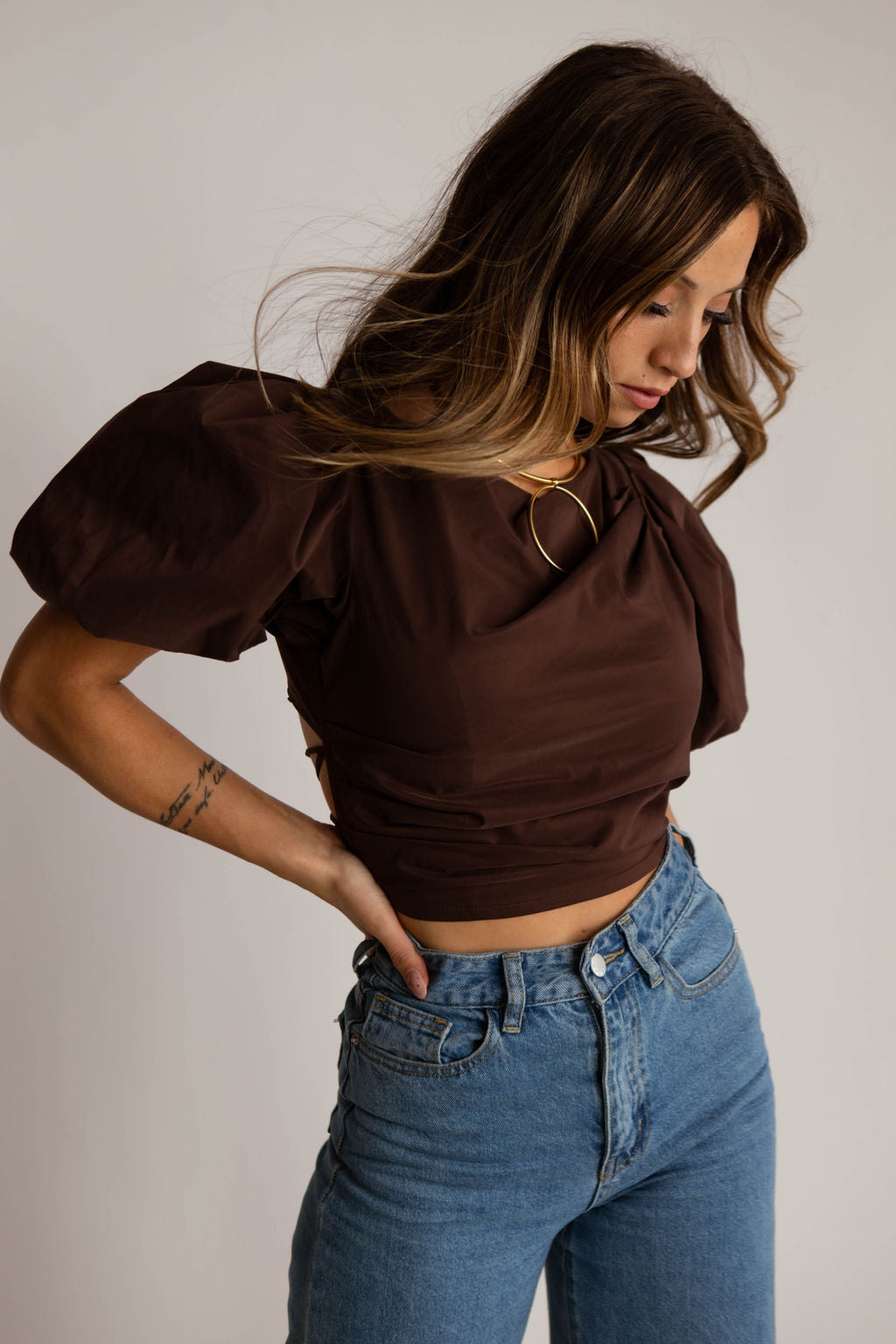 Coco Puff Sleeve Tie Crop