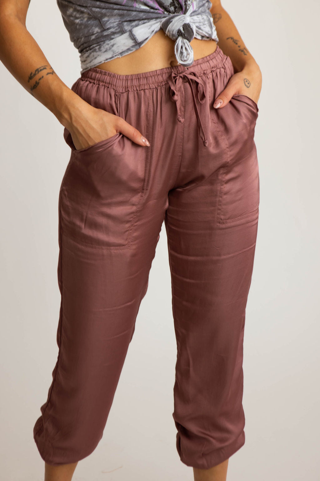 Elisa Satin Jogger